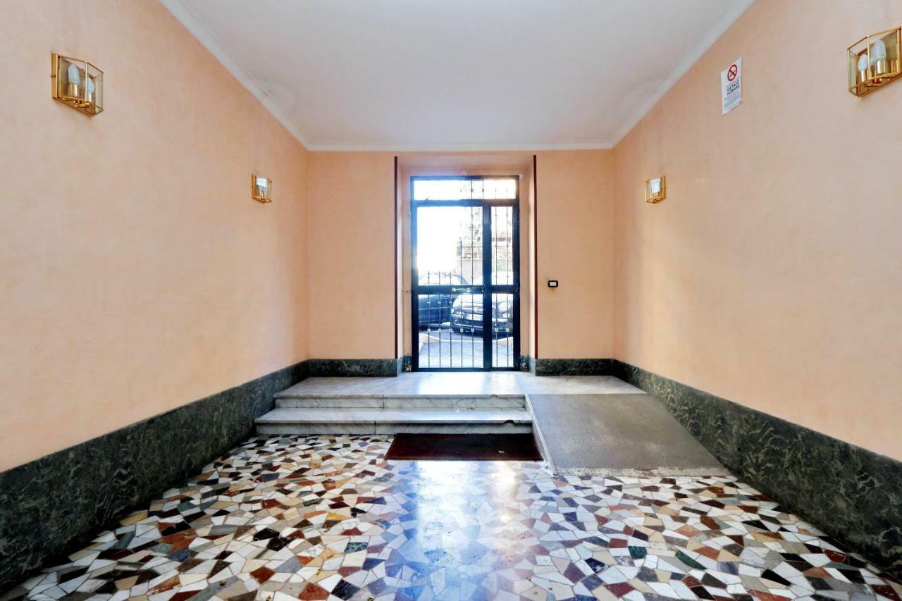 Bbhome Trastevere Station White Chic Apartment Róma Kültér fotó